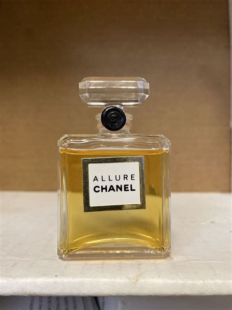 chanel anni 10|CHANEL batch.